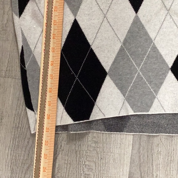 Anthropologie x Maeve Cary’s Mock Neck Argyle Pullover Sweater Size Medium - Picture 11 of 11